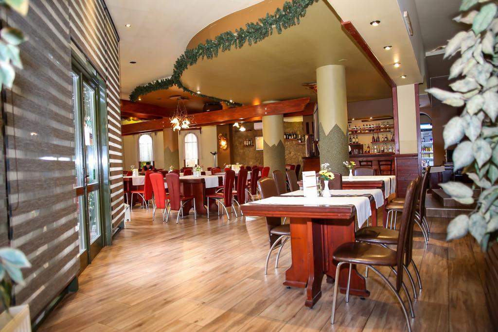 Hotel Silva Vatra Dornei Luaran gambar