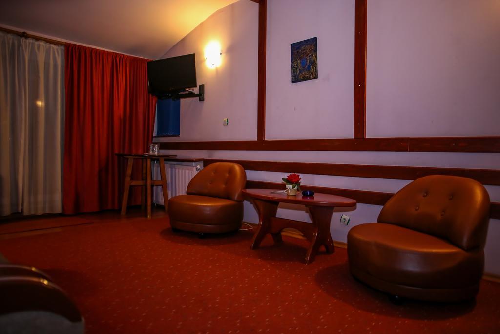 Hotel Silva Vatra Dornei Luaran gambar