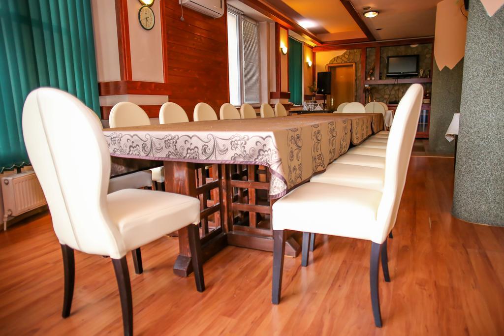 Hotel Silva Vatra Dornei Luaran gambar